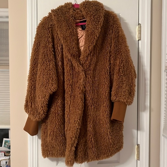 Teddy Jacket - Picture 3 of 7